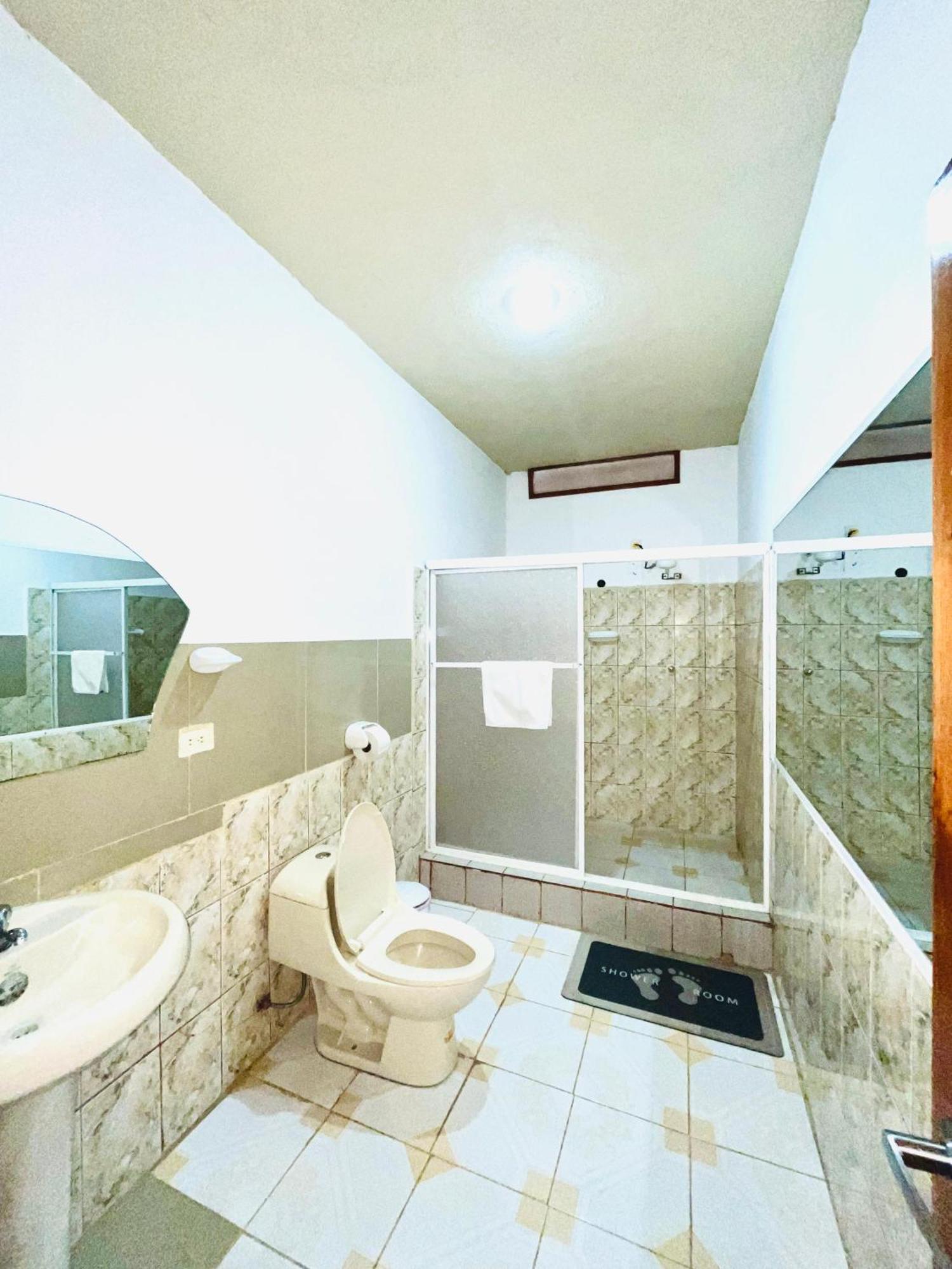 Villa Casa En San Cristobal à Puerto Baquerizo Moreno Extérieur photo